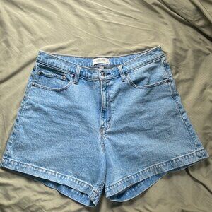 Curve Love High Rise Dad Short Abercrombie Size 32